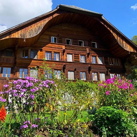 Swiss Mountain-Valley View Lodge Erlenbach im Simmental Buitenkant foto