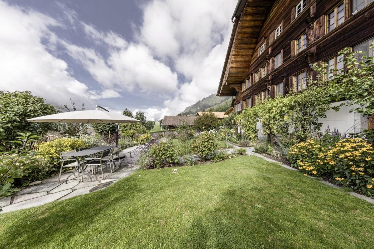 Swiss Mountain-Valley View Lodge Erlenbach im Simmental Buitenkant foto